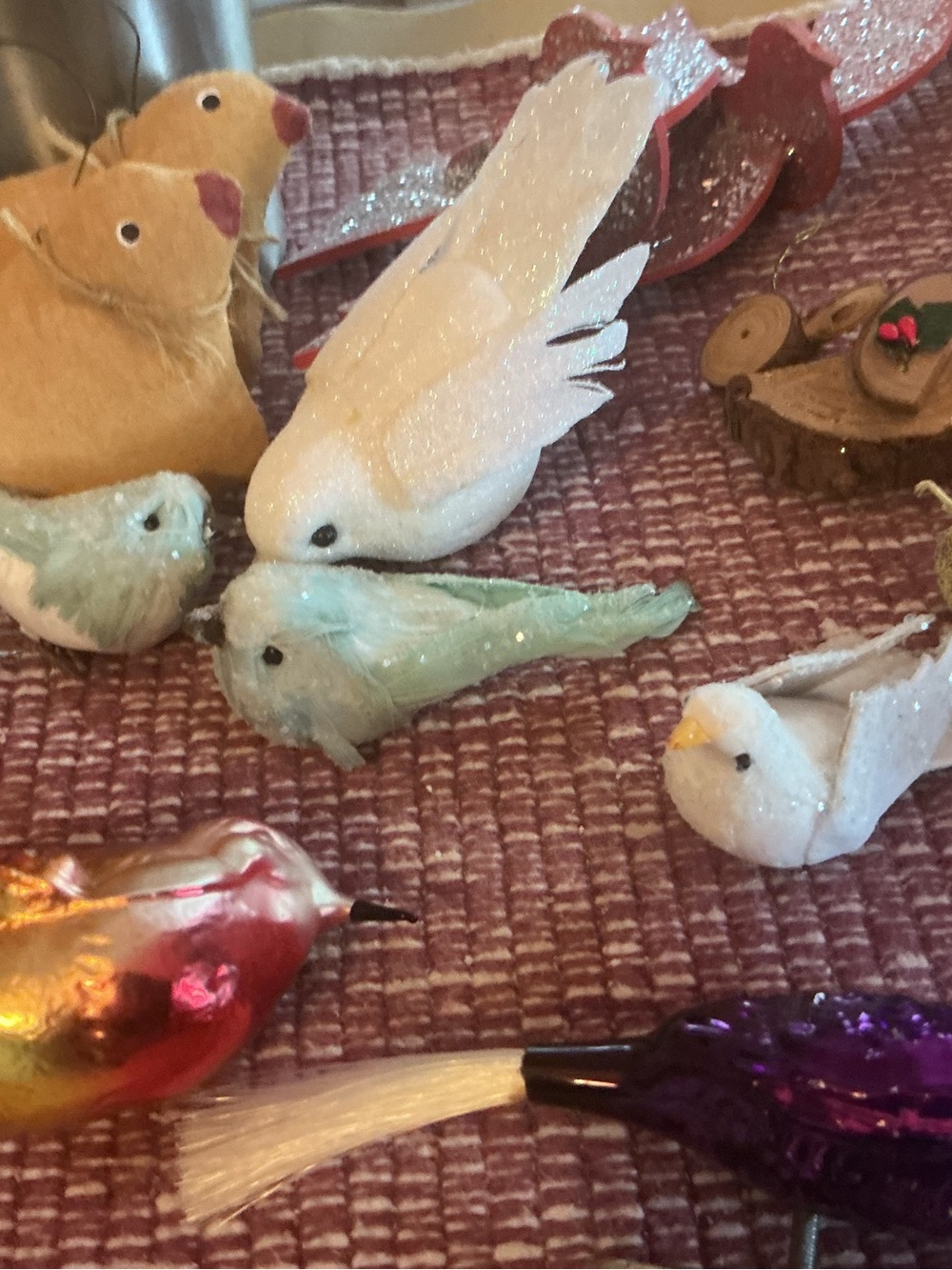 Collection of twenty birds, a little birdbath and two baby chicks
